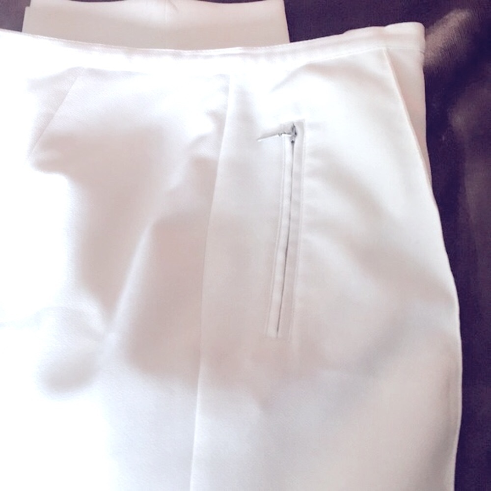 WHITE SLACKS BY SPIEGAL SIZE 8♥️♥️